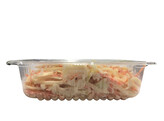Portion de salade de chou blanc aux carottes et raisins secs